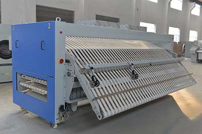 上航洗涤机械的床单（dān）折叠机如何正确选用？需要参考（kǎo）什么？